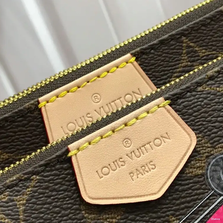 205FY0126 LV Bags 0716
